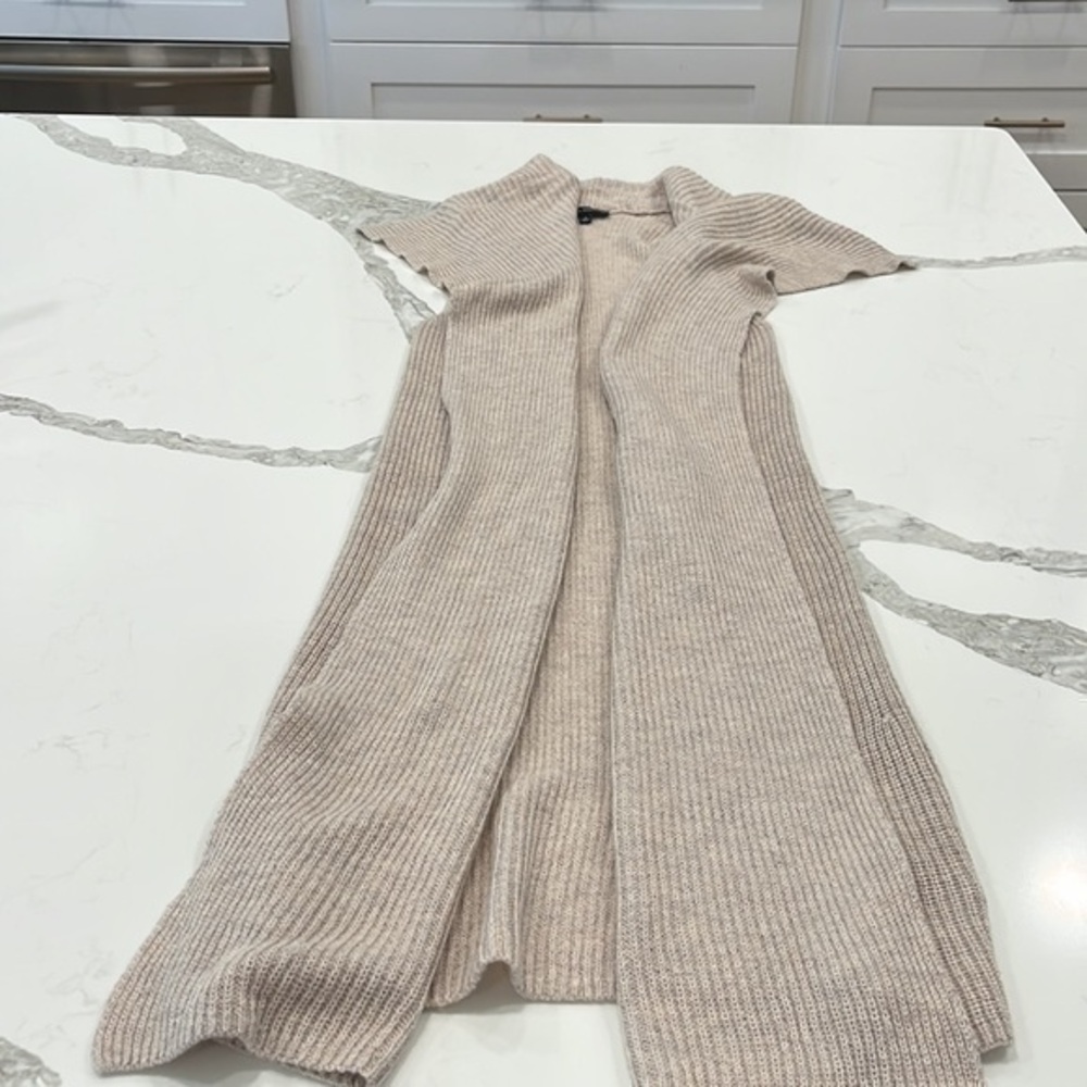 NWOT super cute duster from the Limited in Heather, beige women’s size small - Picture 4 of 5